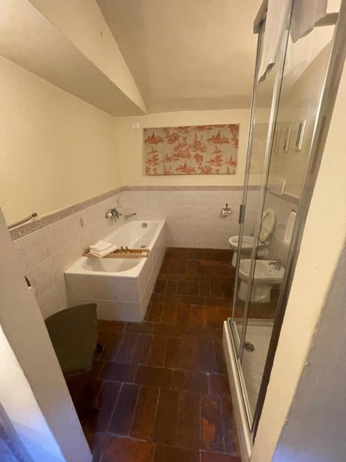 Bed & Breakfast La Bohème 2*